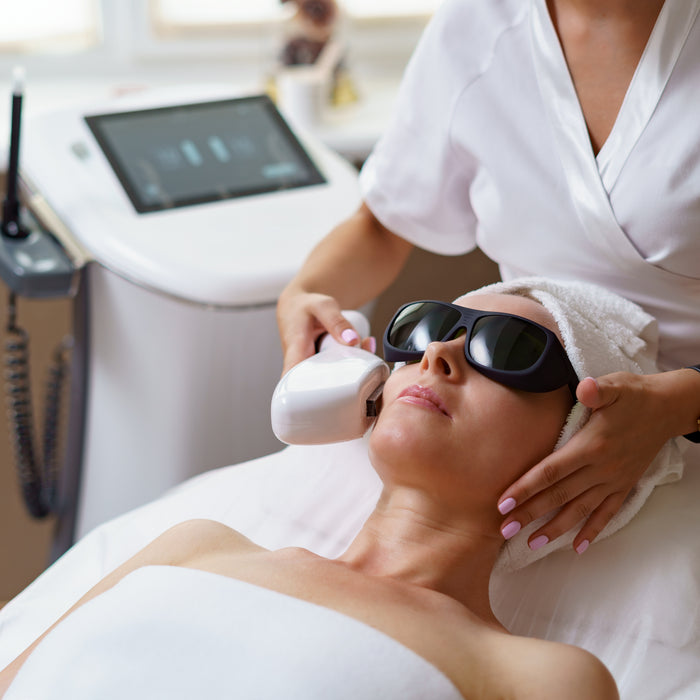 5 Top Consumables You Should Buy For Your Dermatology Clinic