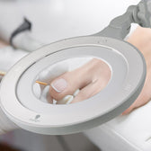 Omega 7 Magnifying Lamp